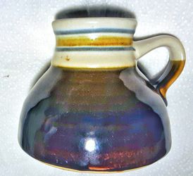 Vintage Auto car ceramic No Slip art pottery coffee mug !