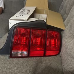 Rear Tail Lights 2005-2009 Ford Mustang