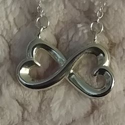 Very Lovely Sterling Silver Valentine's Day Double-Heart Necklace!!! 💕