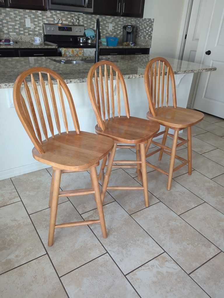 Swivel Bar Stools