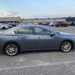 2014 Nissan Maxima 