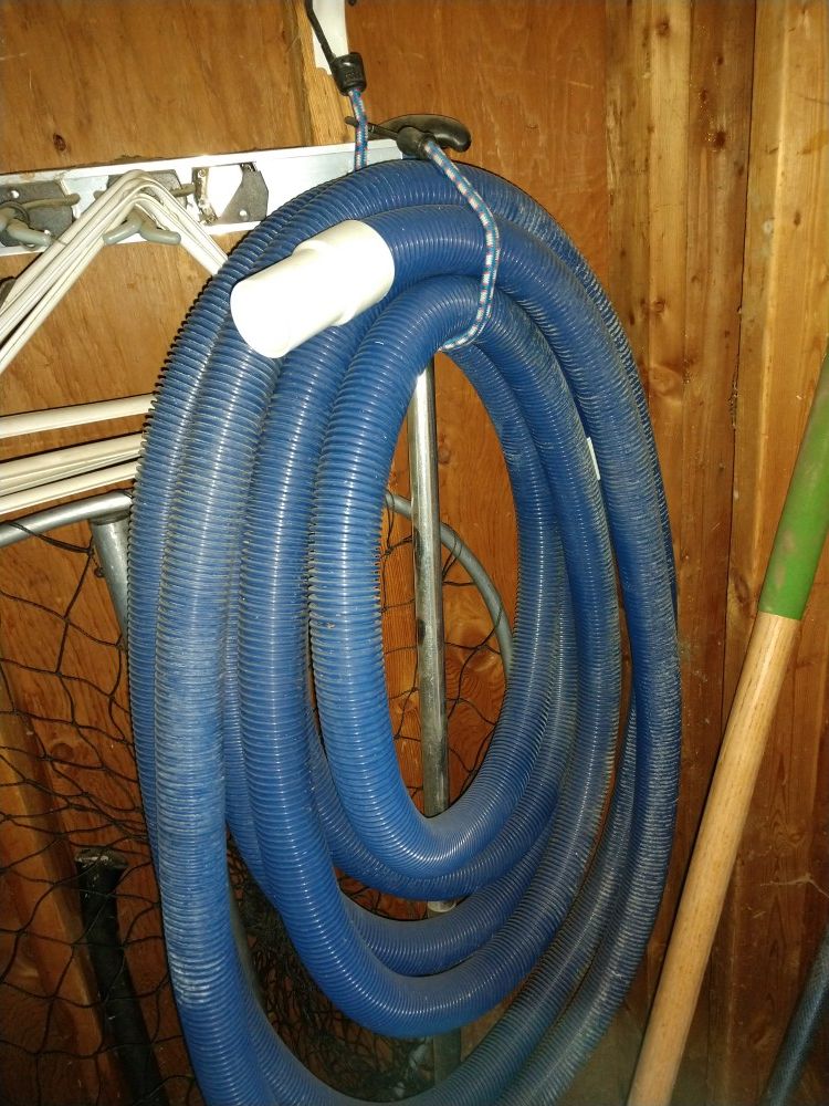 Vacuum hose for pool