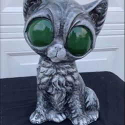 The Big Green Eyed Cat Statue