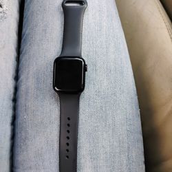 Apple Watch SE 