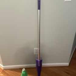 Swiffer wet jet  Floor Mop with Cleaner