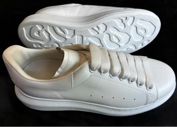 Alexander McQueen Oversized Women Sneakers 7.5