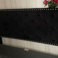 Bed queen BEST OFFER