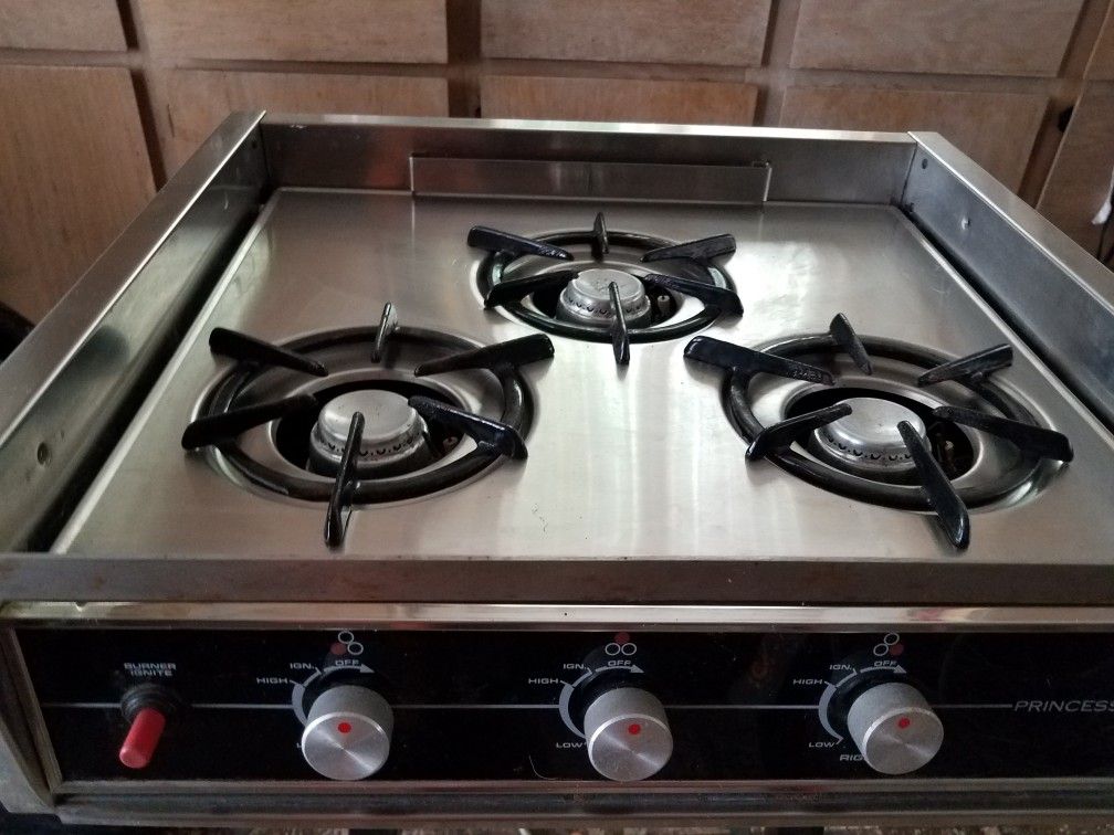 Propane three burner stove... seaward princess for Sale in WA