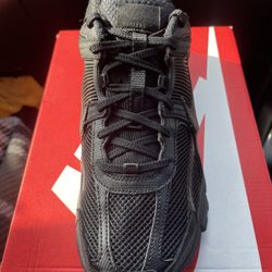Nike Zoom Vomero 5
