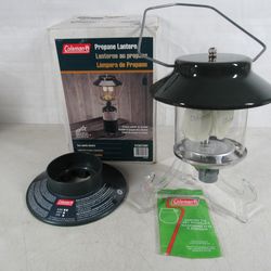 Coleman Vintage 2 Mantle Propane Lantern 5152C700T Made In USA
