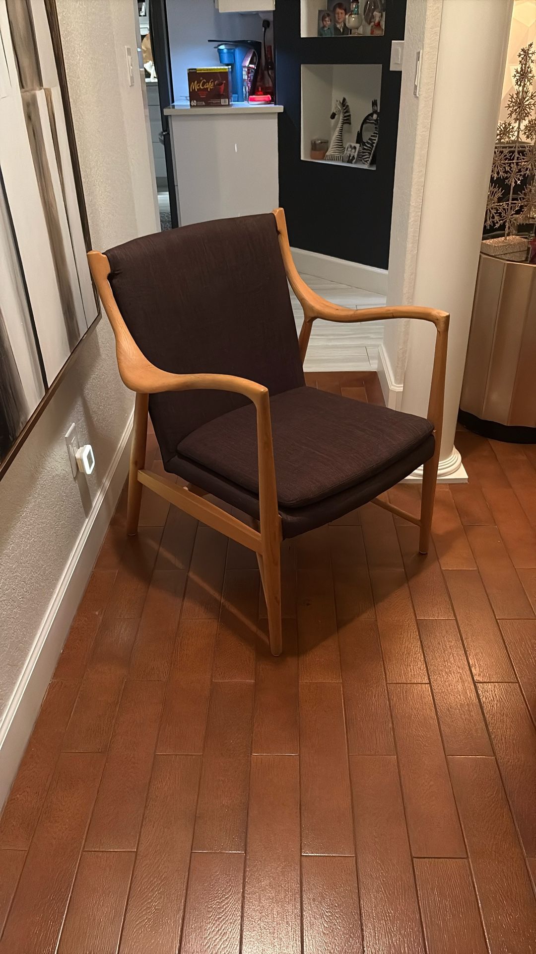 Finn Juhl Design Chair . iconic Design.