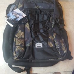 Summit Ridge Bungee Front Camo Grid Backpack