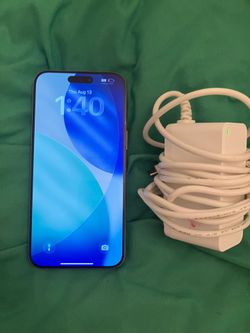 iPhone 15 pro max unlocked 256gb