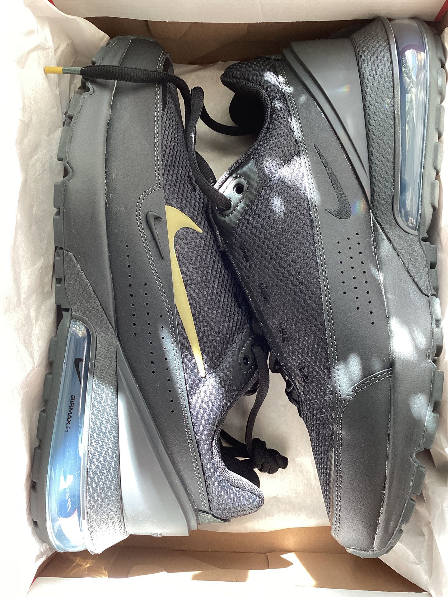Nike Shoes 