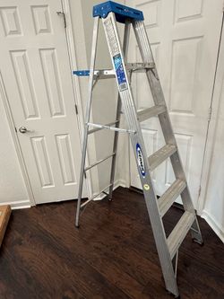 6’ Ladder to 250 lbs