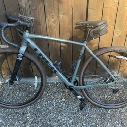 Trek Checkpoint ALR 5 + Wahoo Kickr Snap Trainer – Complete Package (Like New!)