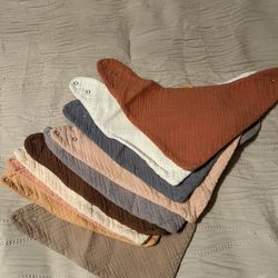 10 Baby Bibs