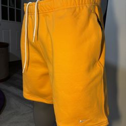 NikeLab Men Medium Solo Swoosh Loose French Terry Shorts Bright Orange Fleece