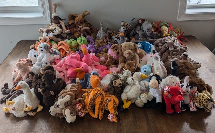 Lot Of 154 Brand New Beanie Babies