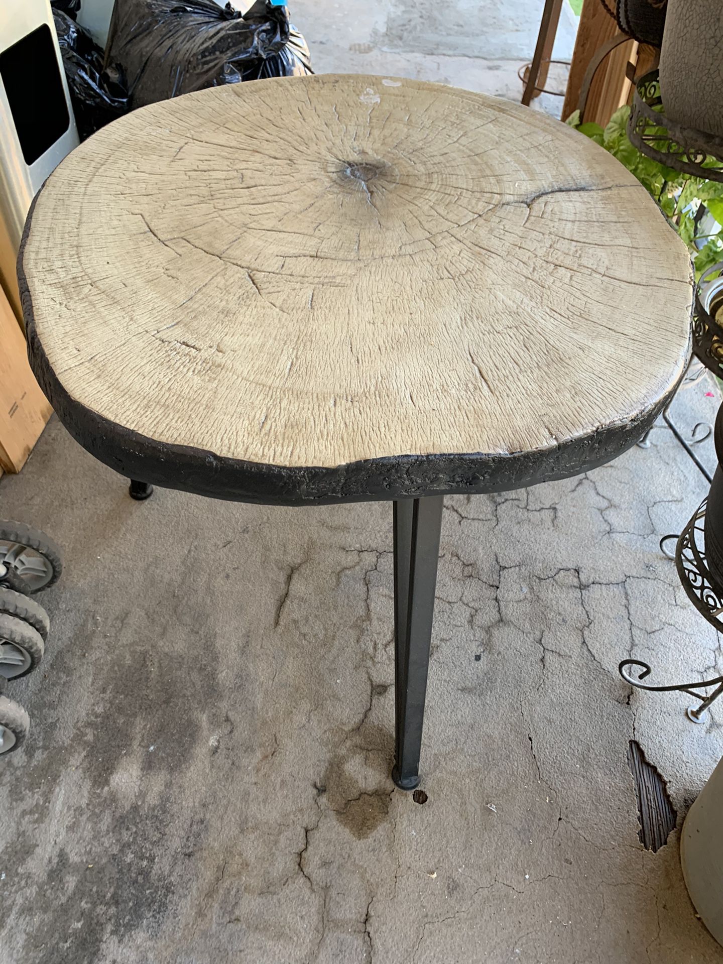 End Rustic Tables Log Imitation $40 Obo