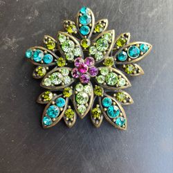 Flower pendant