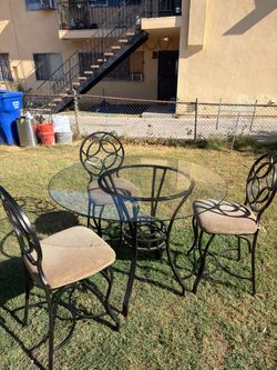 Round Glass Top Bistro Table and Chair Set