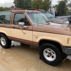 1985 Ford Bronco