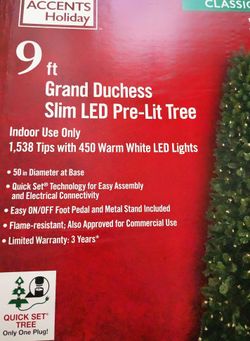 9FT Grand Duchess Slim LED Pre-lit Tree 🌲