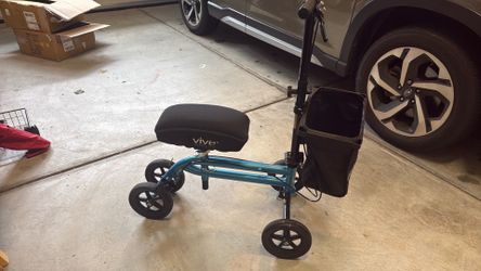 Knee scooter