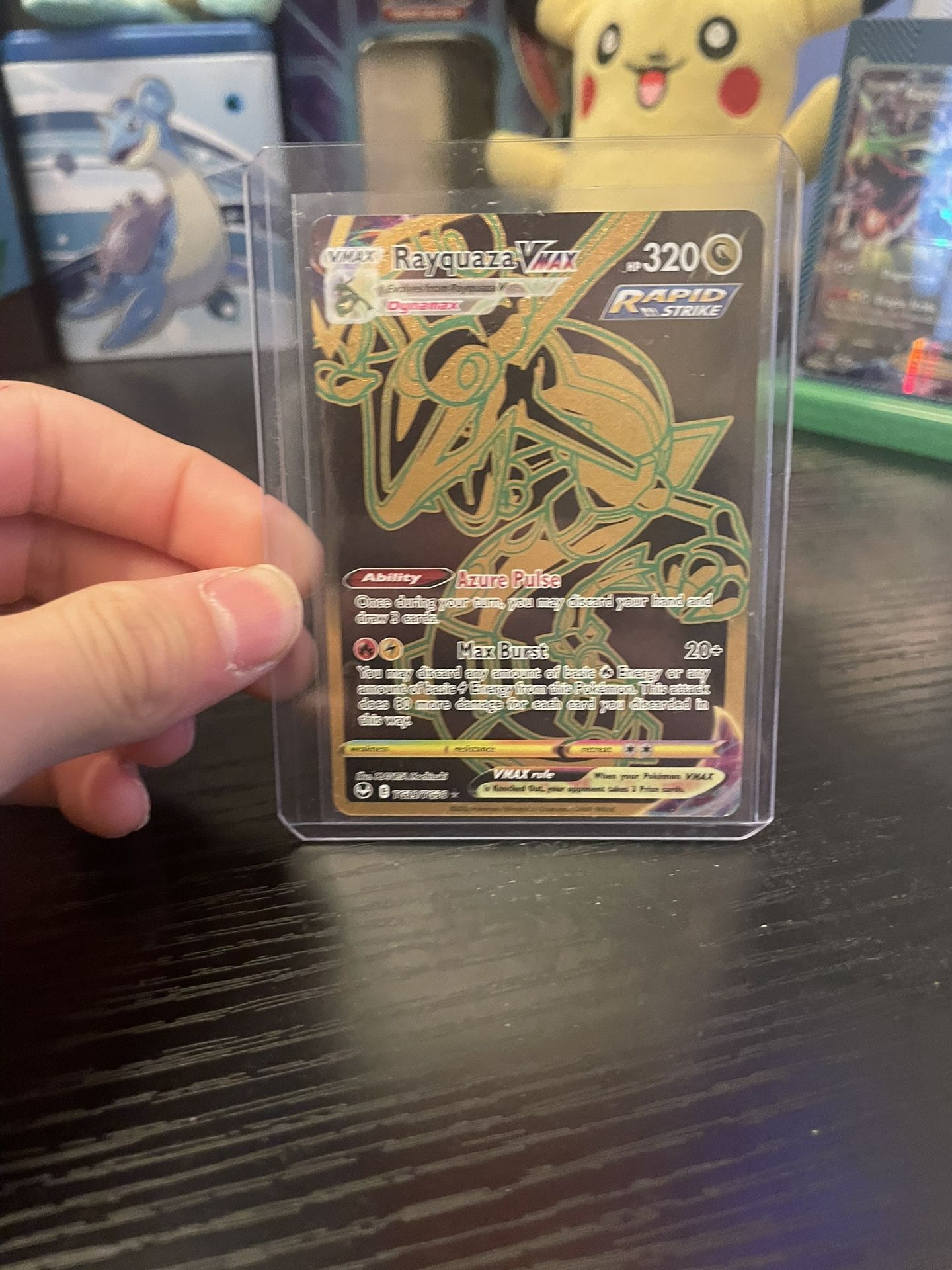 Golden Rayquaza V max