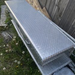 Full Size  Truck Toolbox 