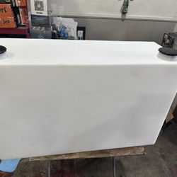 50 Gallon Low Profile Standing Water Tank Only Asking $380 (financing Available) 