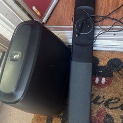 Polk Audio Soundbar And Subwoofer