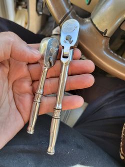 Snap On Tools USA TF72 1/4" Drive Flex Head 
Ratchet and 
t72 1/4" Ratchet
Both Excellent Condition