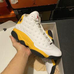 Jordan Del Sol 13s size 10 USED But Clean
