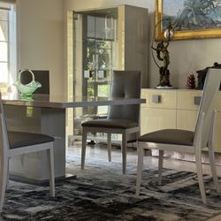 Scandonavian Dining Set