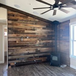 Reclaimed Wood Sale‼️ $3.00 Sqft