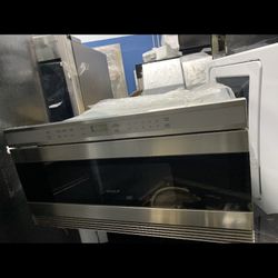 Wolf drawer microwave $1,399