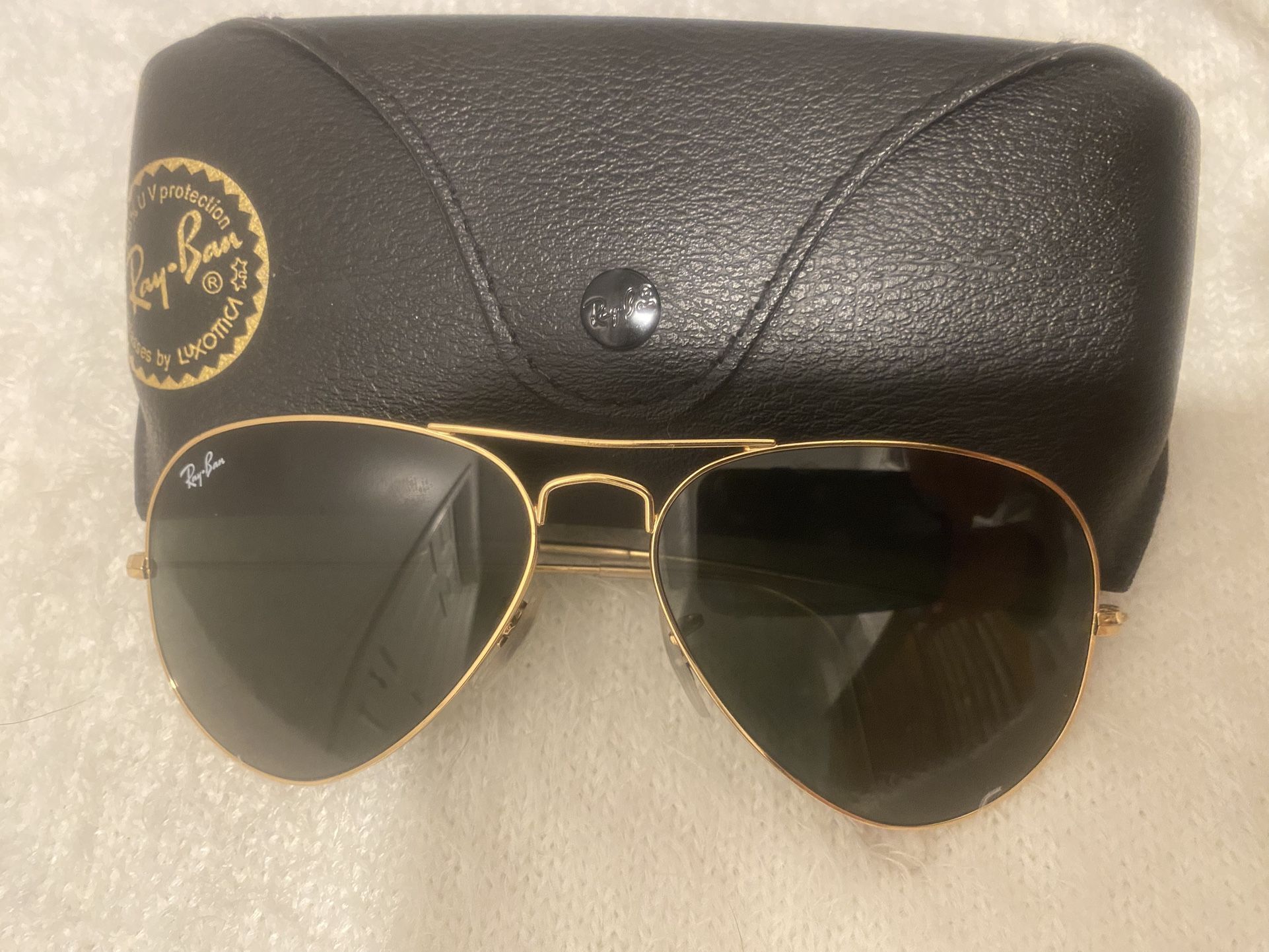 RAY BAN Sunglasses