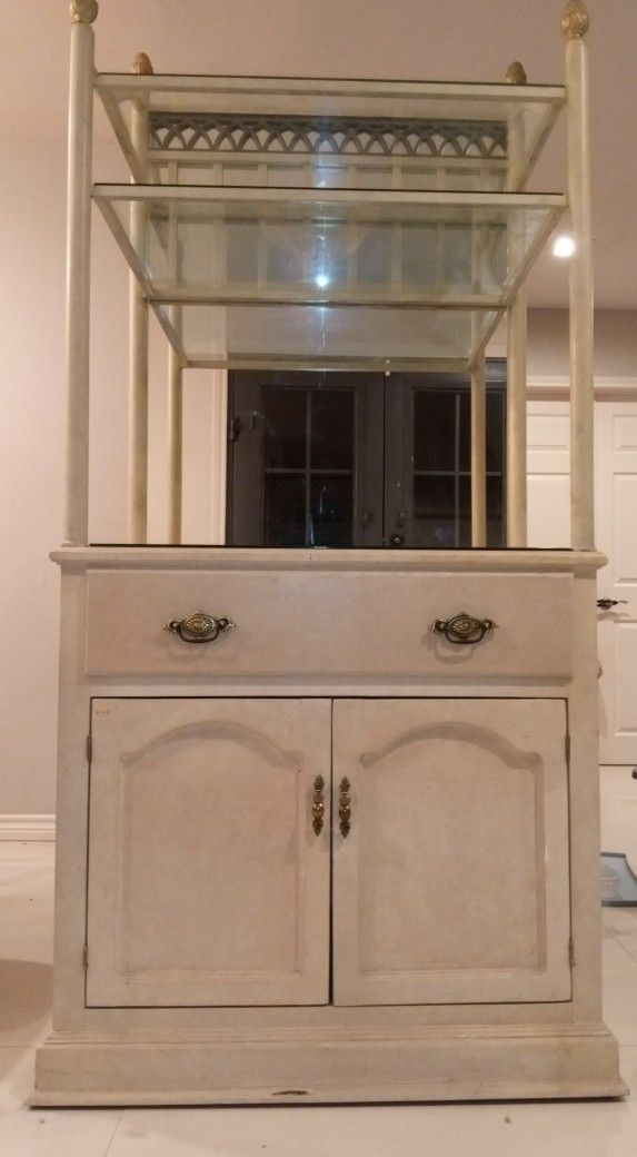 Display Cabinet