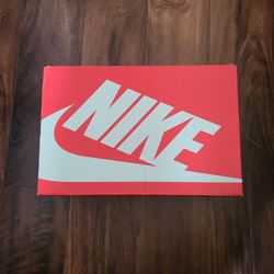 Size 8.5 Only asking for 75.