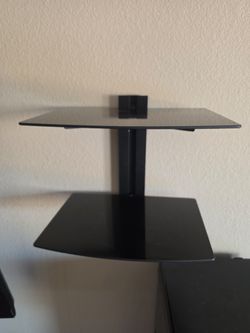 Double glass shelf