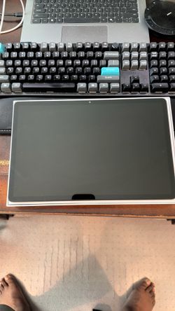 Lenovo Tab P12 12.7" 3K Tablet (256GB / 8GB RAM) - Box & Pen Included