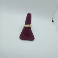 14K Diamond Ring 