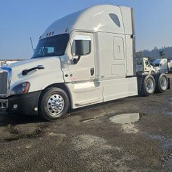 Freightliner Cascadia 125