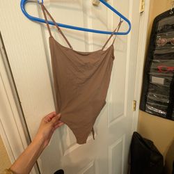Skims Bodysuit 