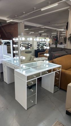 Vanities Disponibles// in stock // many options