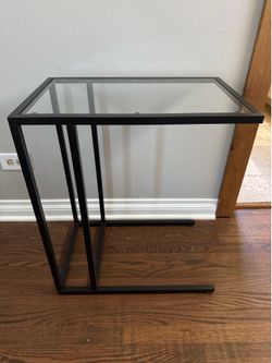 IKEA VITTSJÖ laptop stand / Metal side table with glass top