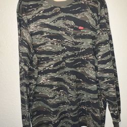 2021 Supreme Small Box Long-Sleeve Tee 'Tigerstripe Camo'  Size XL
