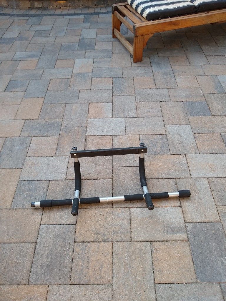 Iron Gym Pull Up Push Up Bar